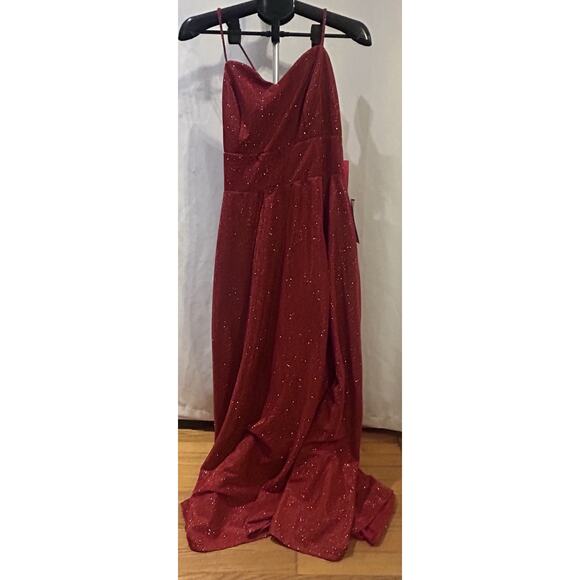 NWT Dillard's B. Darlin Red Glitter Dress size 17W - Picture 1 of 7